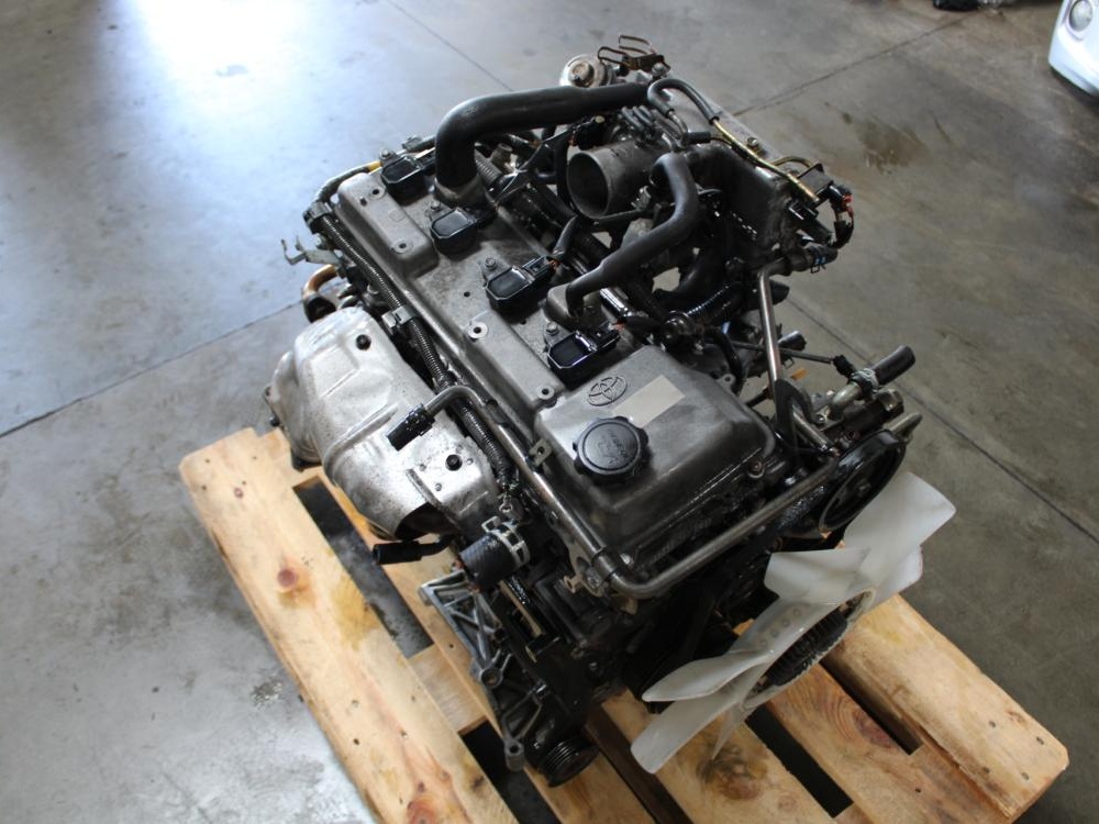 JDM Toyota Tacoma 2.7L Coil Pack Type 3RZ-FE 4 Port 2001-2004 4Runner: Image 1